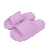 Pohodlné a měkké protiskluzové pantofle